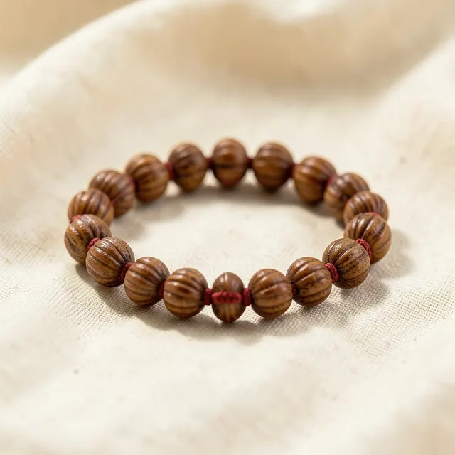 Rudraksha bracelet, 5 or 7 mukhi